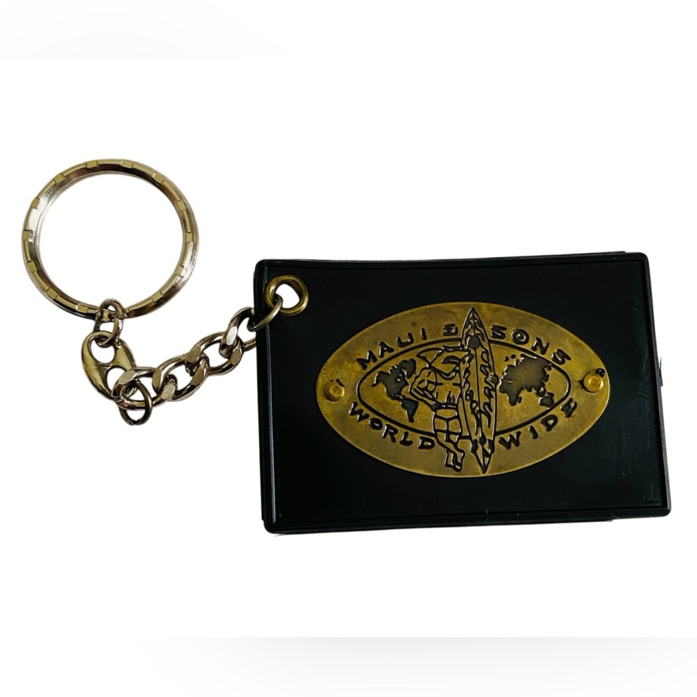 MAUI & SONS Leather Keychain